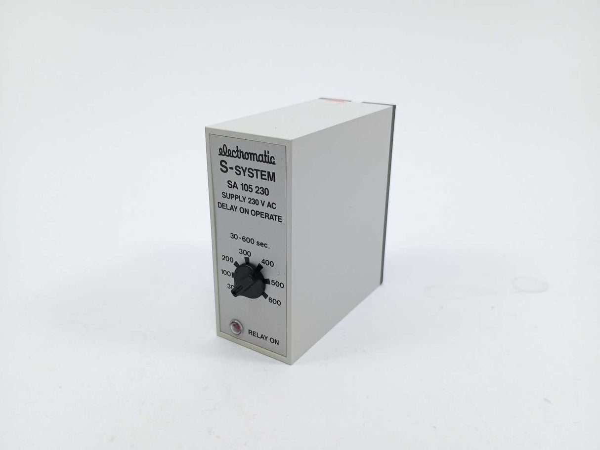 Electromatic SA 105 230 30-600 sec. 230 VAC Relay. Delay on Operate