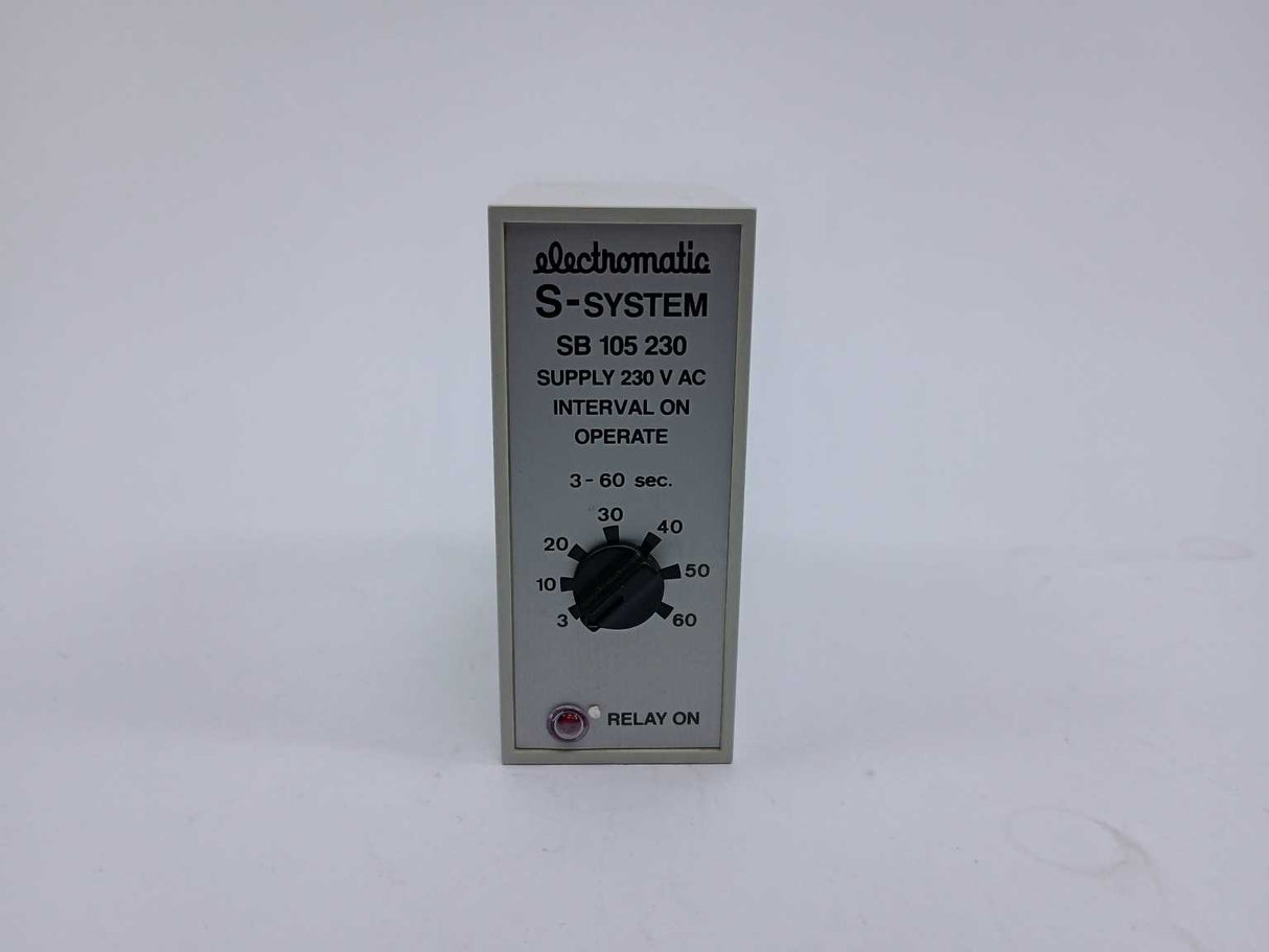 Electromatic SA 105 230 3-60 sec. 230 VAC Relay. Delay on Operate