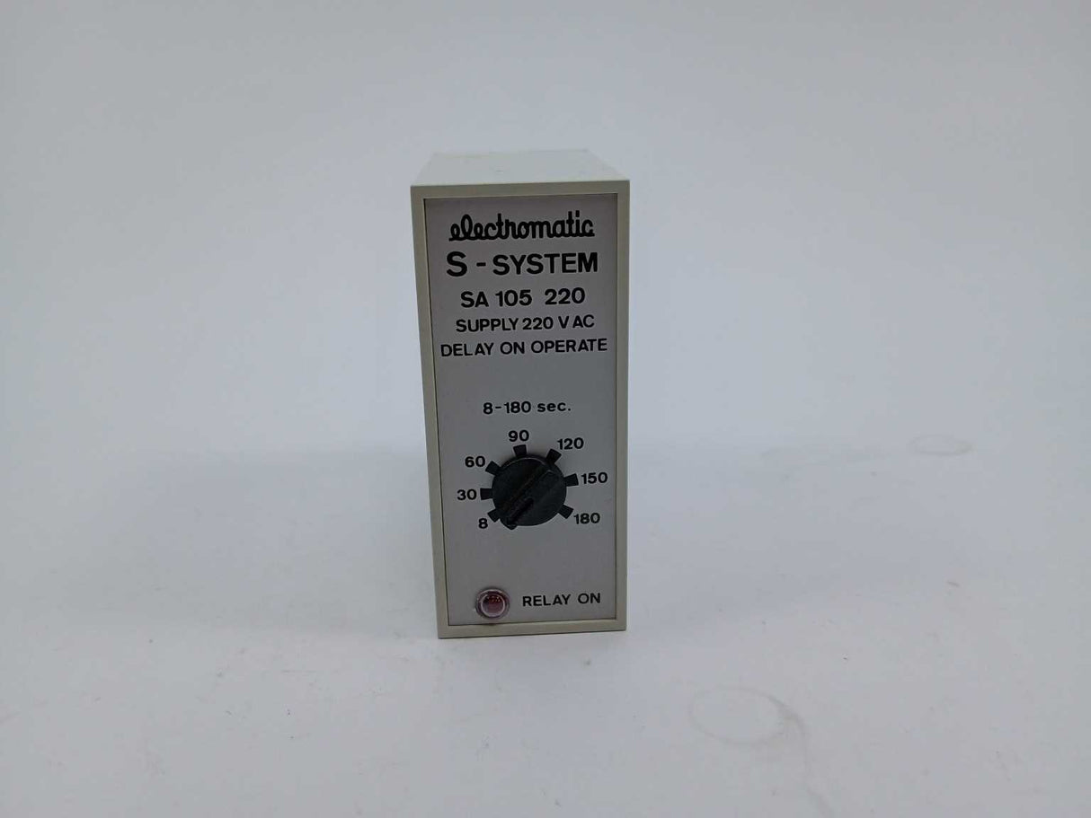 Electromatic SA 105 220 8-180 sec. 220 VAC Relay. Delay on Operate