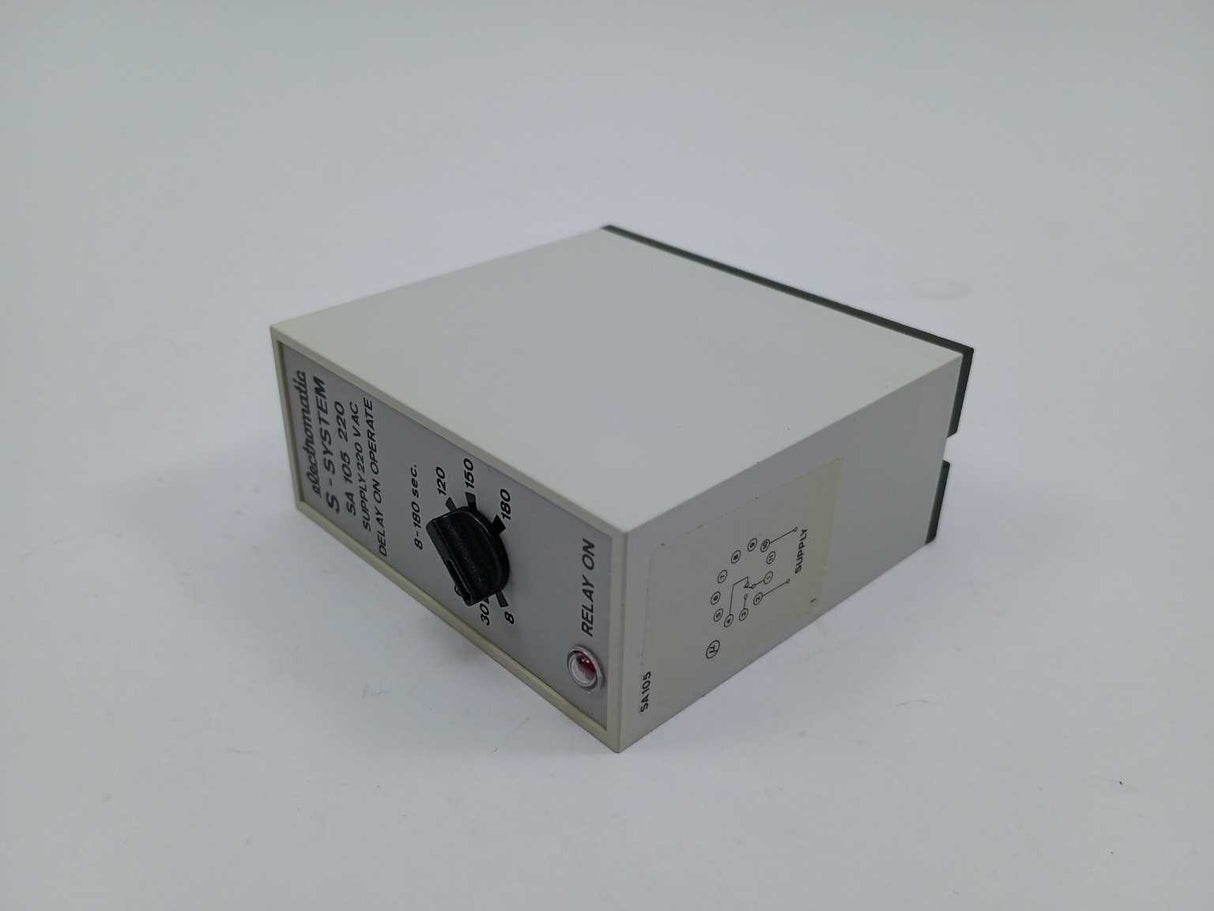 Electromatic SA 105 220 8-180 sec. 220 VAC Relay. Delay on Operate