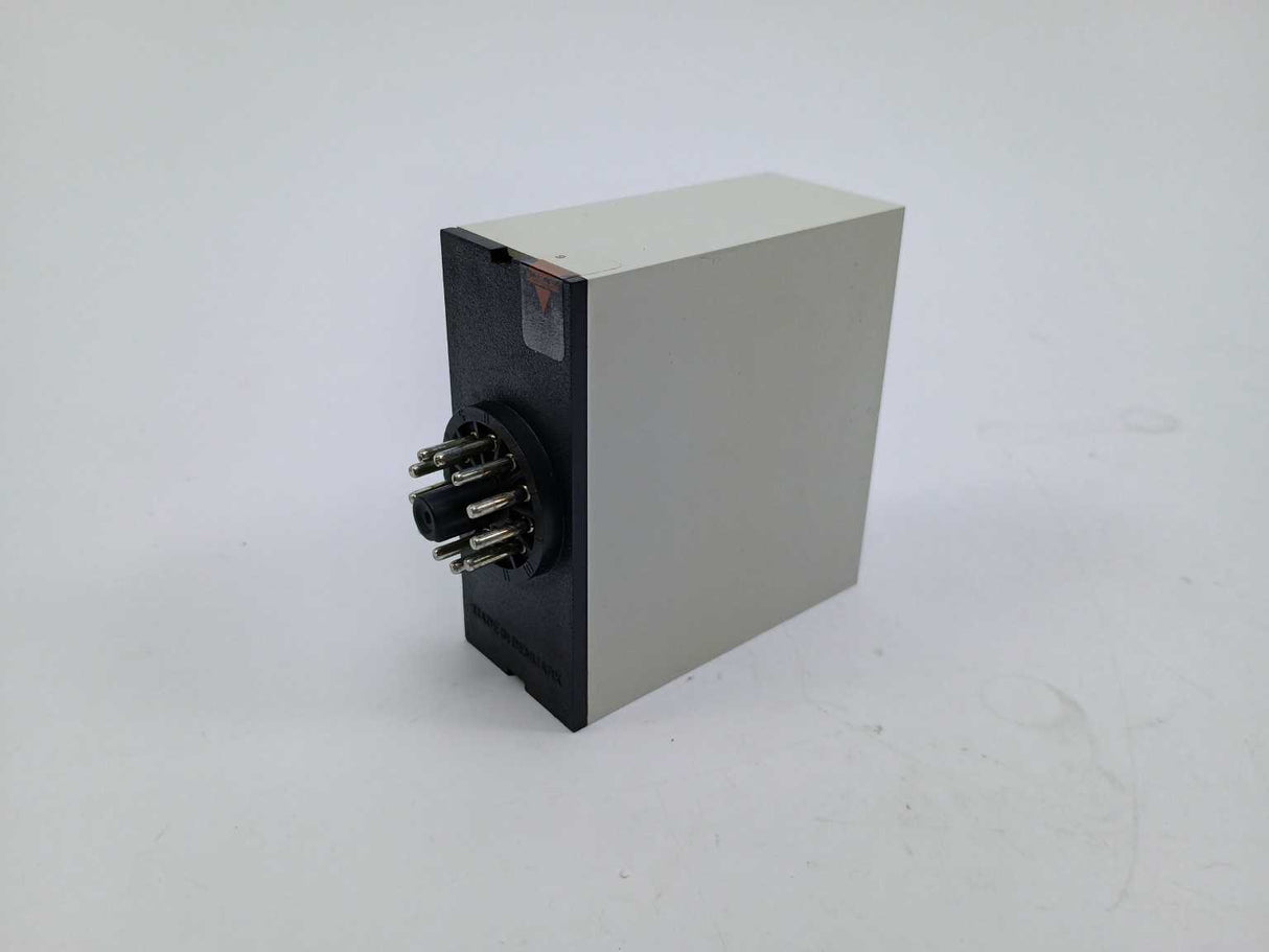 Electromatic S 117 166 920 Combi Timer. Automatic Start Supply 20-265 V