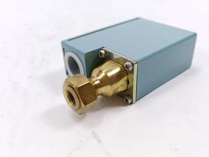 TELEMECANIQUE XMJ-A160 Pressure Switch