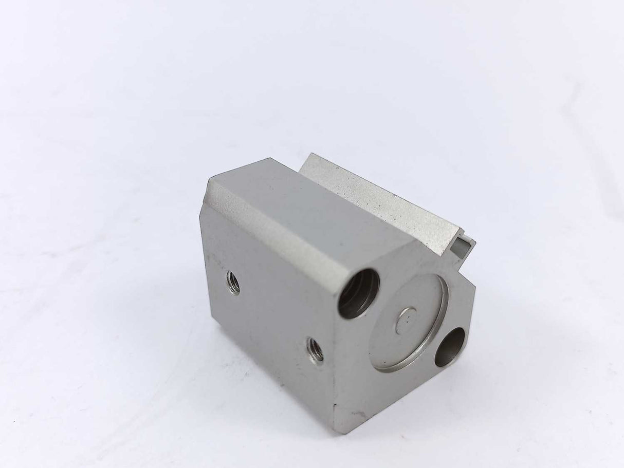 SMC CDQ2B20-10D Compact Cylinder