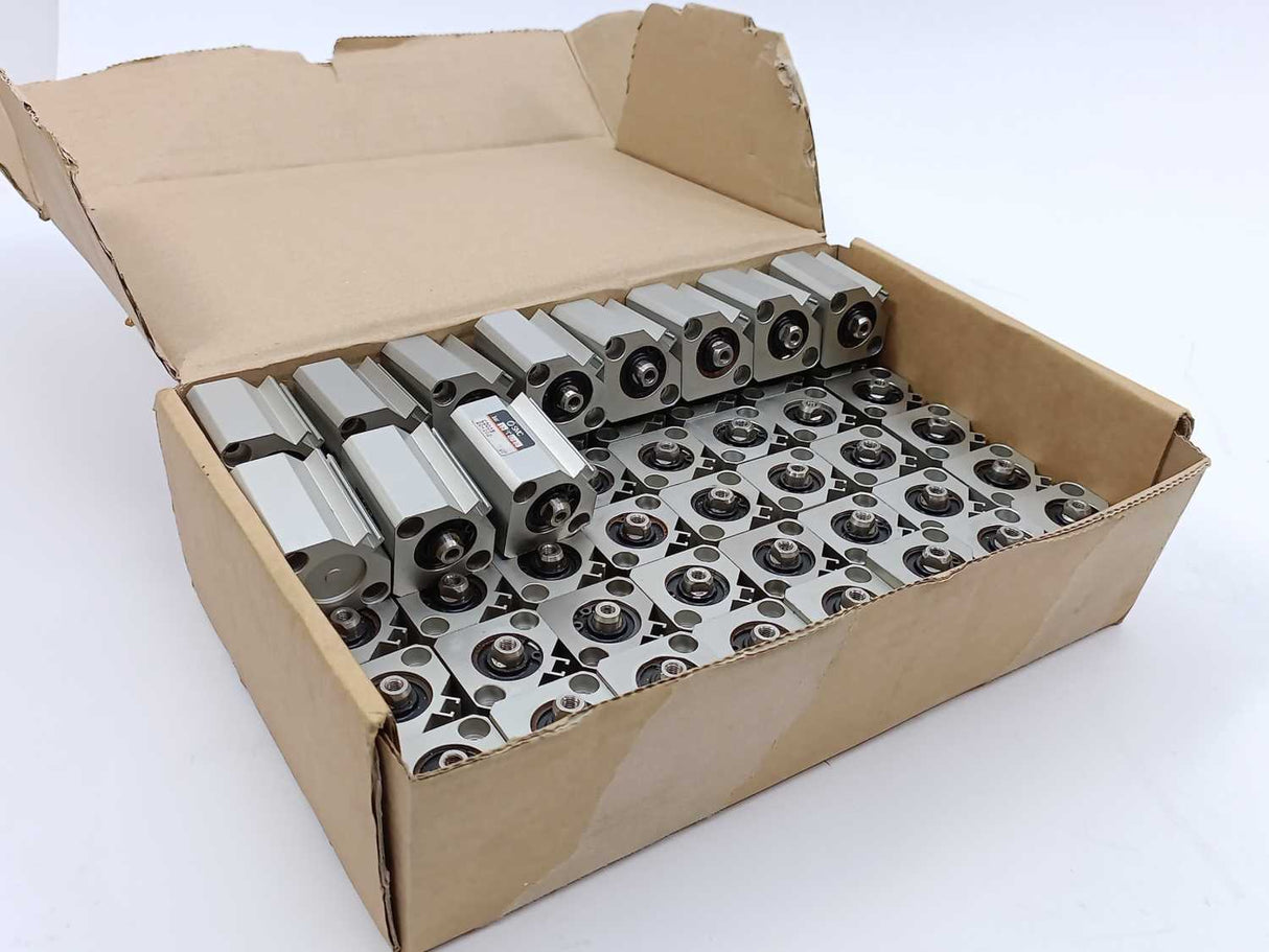 SMC CDQ2B20-10D Compact Cylinder