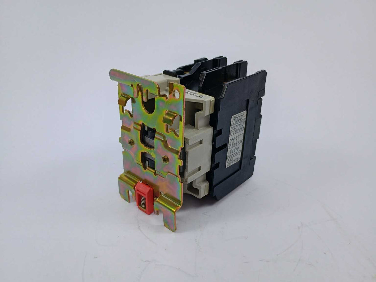TELEMECANIQUE LC1-D803 Contactor with LX6-D401106