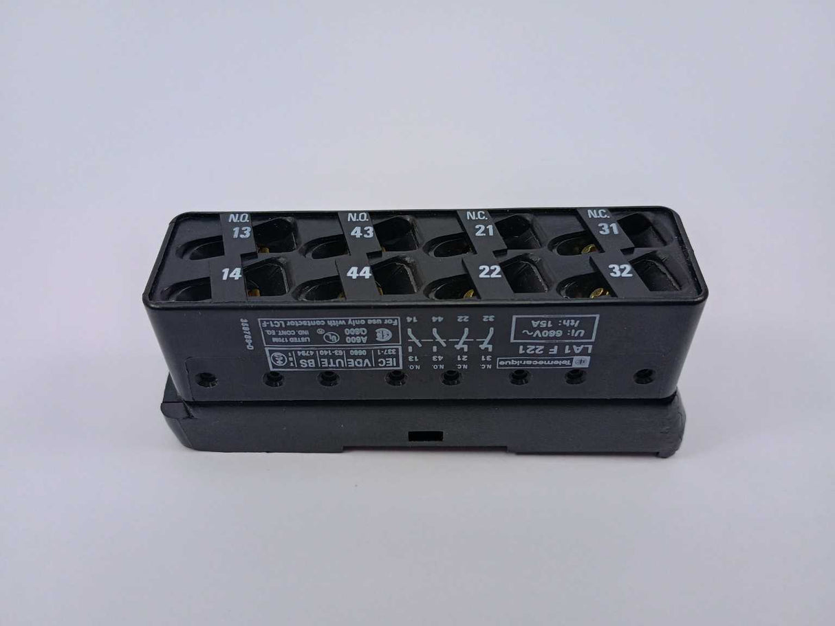 TELEMECANIQUE LA1F221 Contact Block