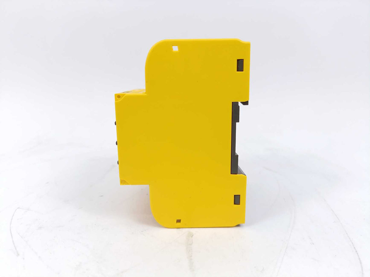 Bender  B91080202 EDS440-L-4 Insulation Fault Locator