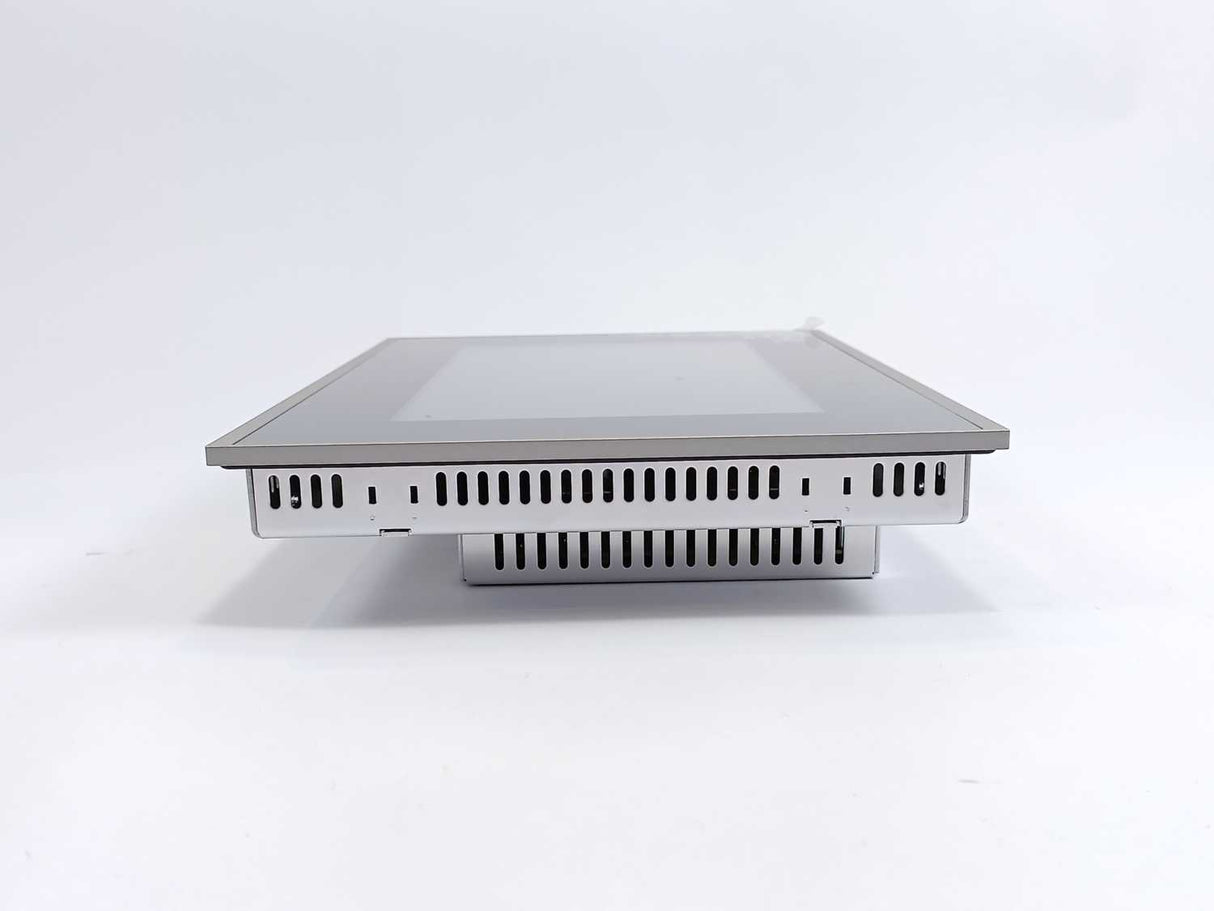 Bachmann electronic GmbH OT1210WM/BE1/MX6+/2G/EMC04 Web Terminal