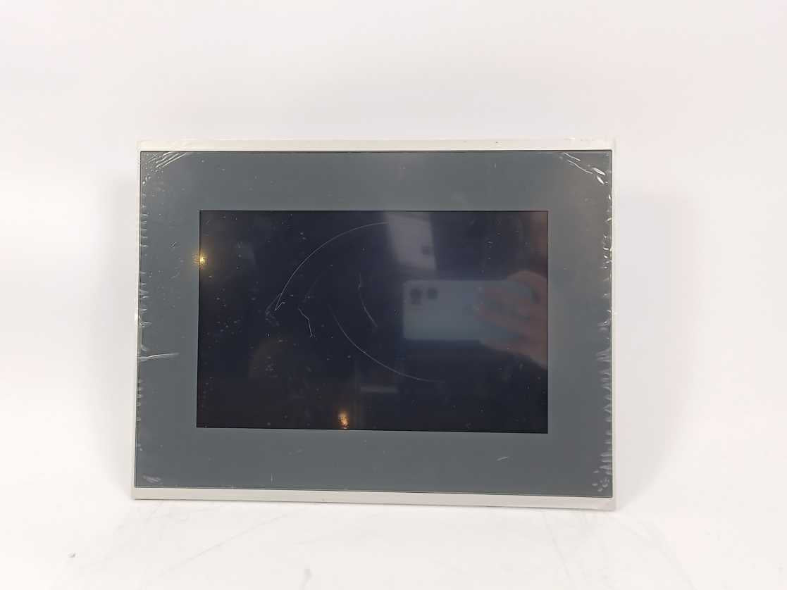 Bachmann electronic GmbH OT1210WM/BE1/MX6+/2G/EMC04 Web Terminal