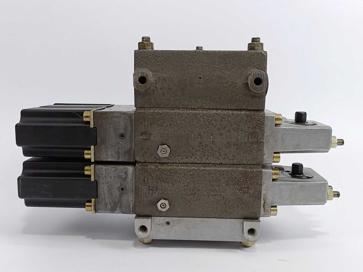 Danfoss 157N0632 Proportional Valve, PVG32, 180Bar, W: 2xB4112, 2xA468, 1xA458