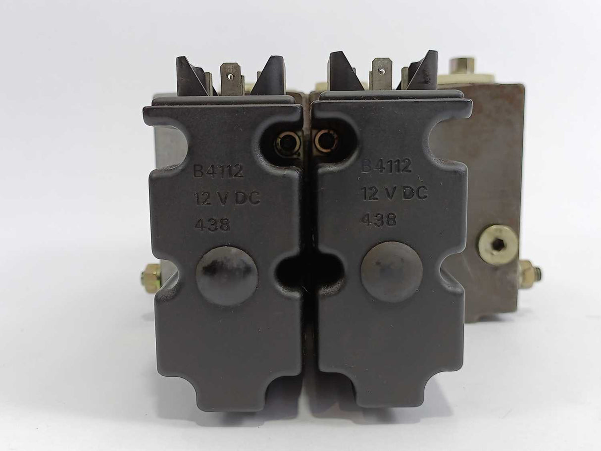 Danfoss 157N0632 Proportional Valve, PVG32, 180Bar, W: 2xB4112, 2xA468, 1xA458