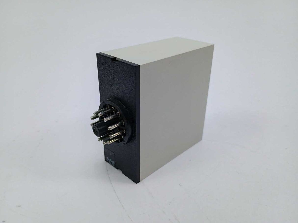 Electromatic SB205220 / SB 205 220 Interval on Operate Relay 0,8-18 sec.