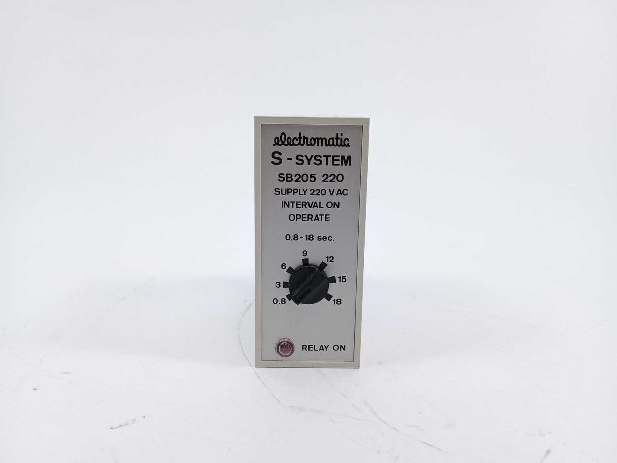 Electromatic SB205220 / SB 205 220 Interval on Operate Relay 0,8-18 sec.