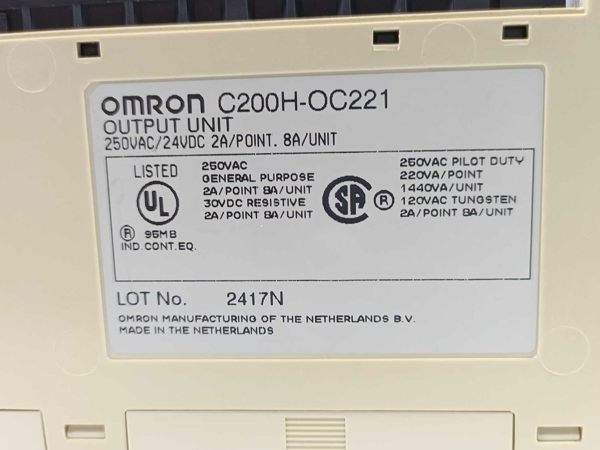 OMRON C200H-OC221 Output Unit w/ Terminal Block