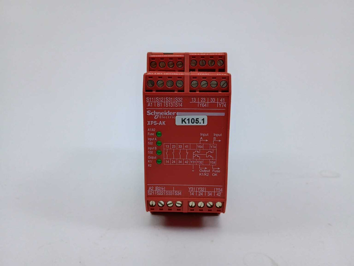 Schneider Electric XPSAK371144P Safety Relay