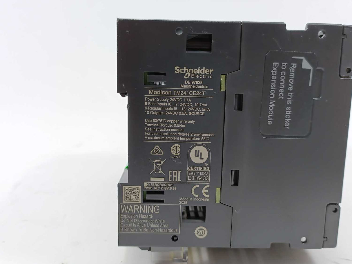 Schneider Electric TM241CE24T M241-24IO Tr.PNP Ethernet