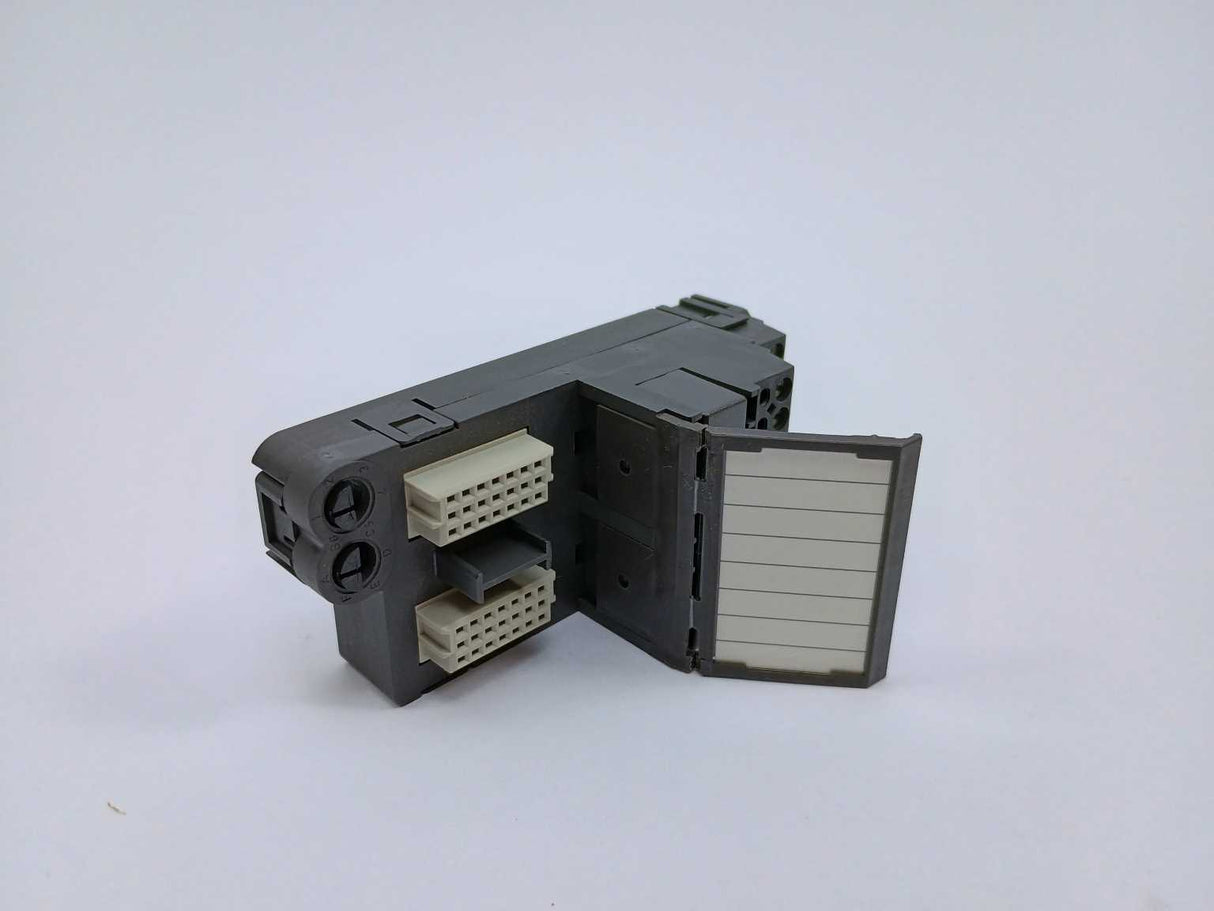 Fisher-Rosemount Systems 12P0623X052 KJ4001X1-CA1 I/O terminal block