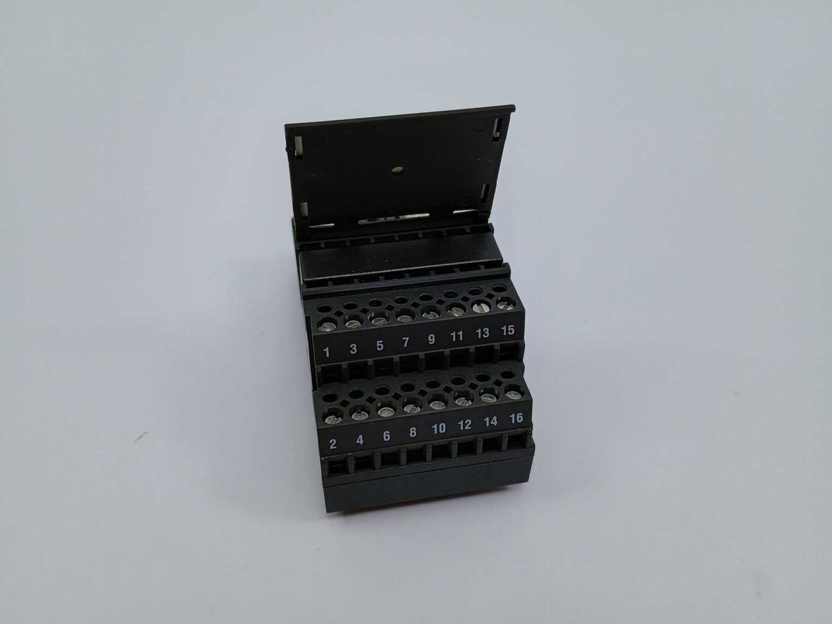 Fisher-Rosemount Systems 12P0623X062 KJ4001X1-CA1 I/O terminal block