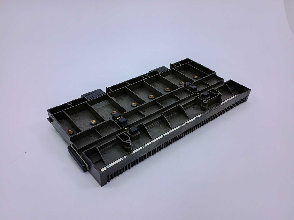 Fisher-Rosemount Systems 12P0818X072 KJ4001X1-BE1 8-Wide carrier with shield