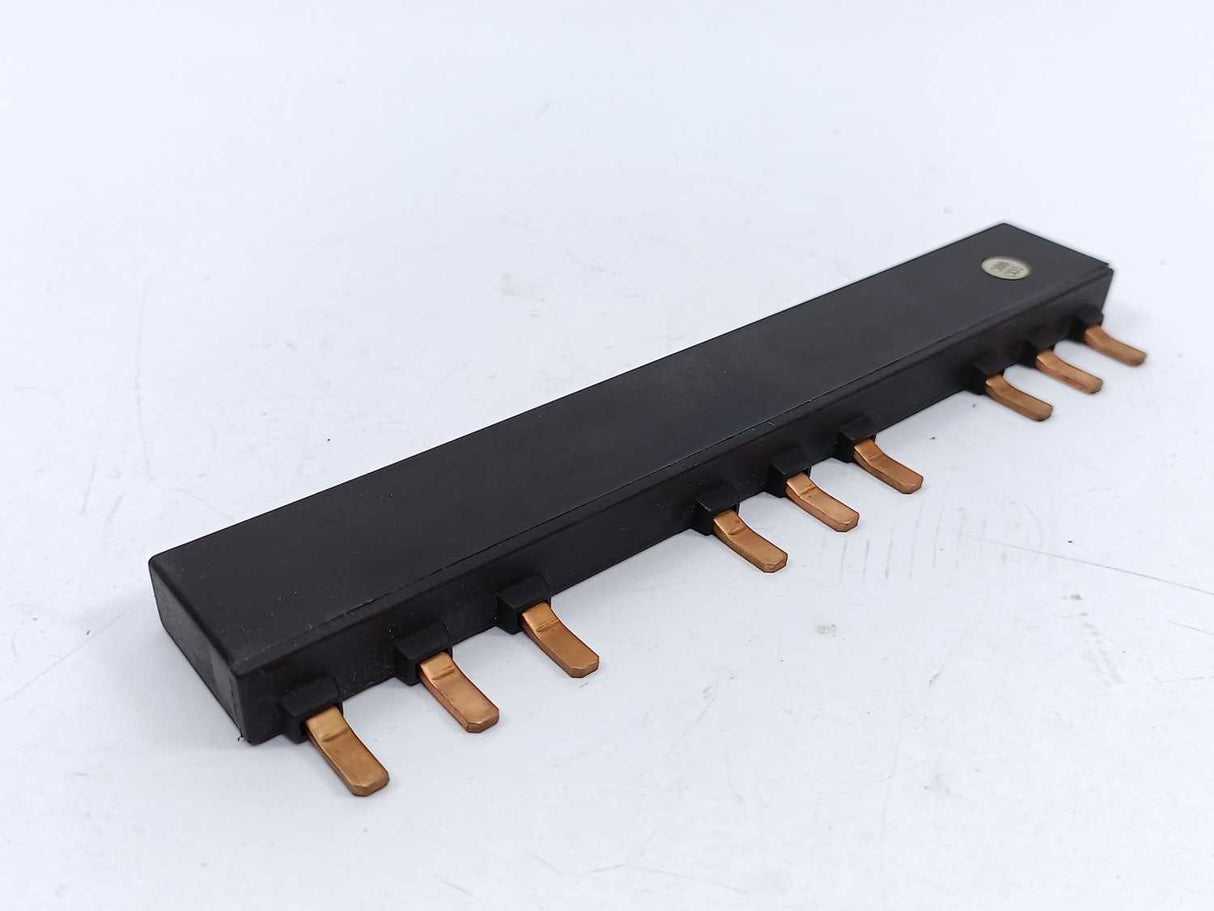 Klöckner Moeller B3.1/3-PKZ2 3-Phase Busbar 4 Pcs.