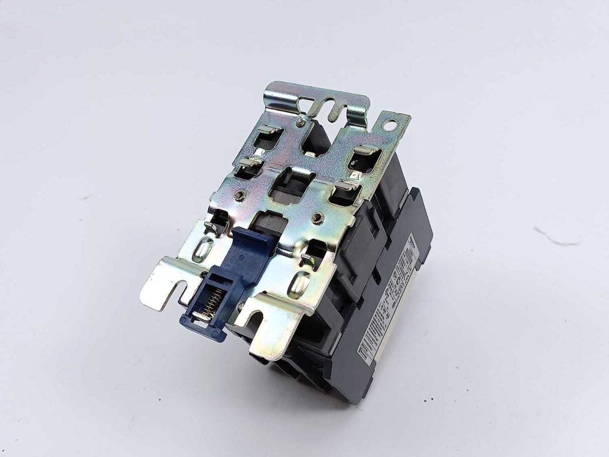 Schneider / Telemecanique LC1D5011 Contactor LC1D50
