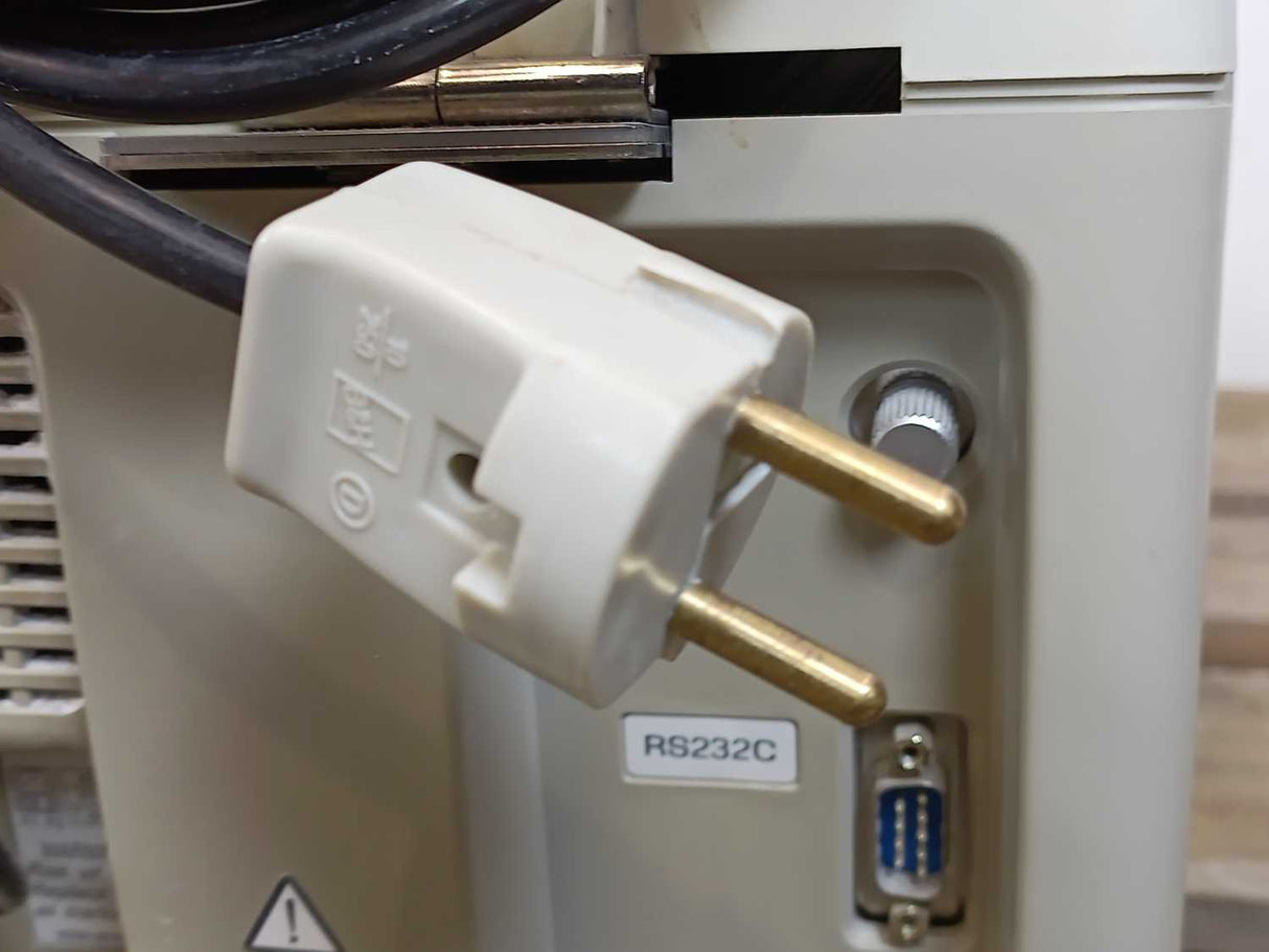 Nidek LE-9000SX Patternless Edger 3D-fit lens