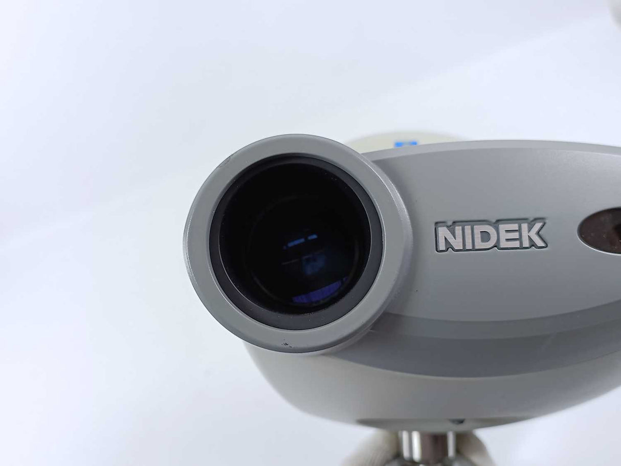 Nidek CP-770 Chart Projector