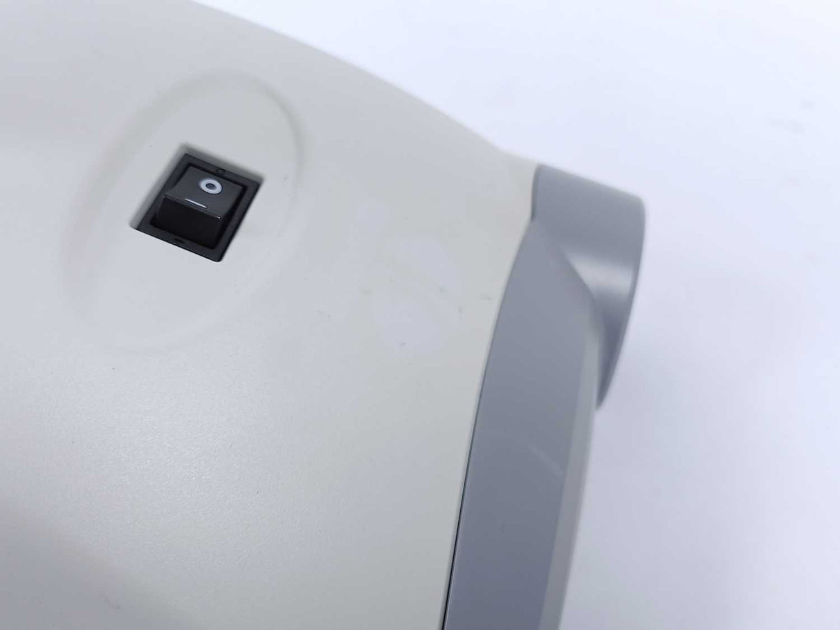 Nidek CP-770 Chart Projector
