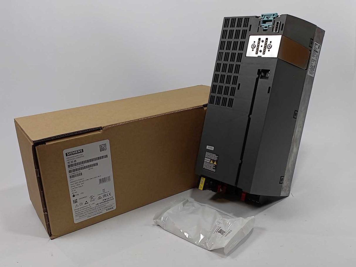 Siemens 6SL3210-1PC22-8AL0 Frequency Converter