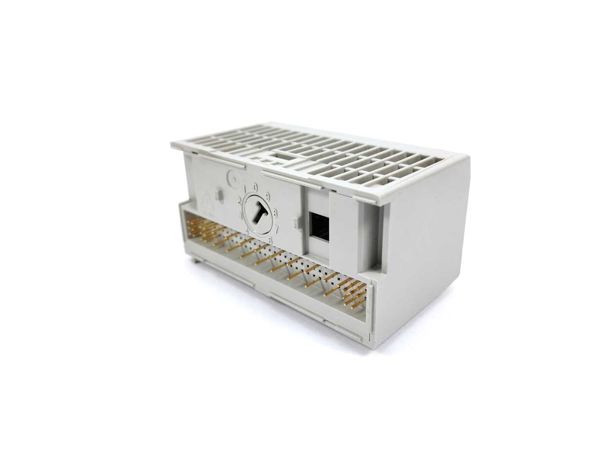 ABB 490176098 S200-0E4 Analog Output 4 Channel