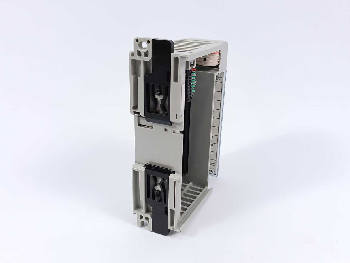 AB 1769-OB16 Ser. B, Ver: 2 Compact I/O Module 16 PT. 24VDC