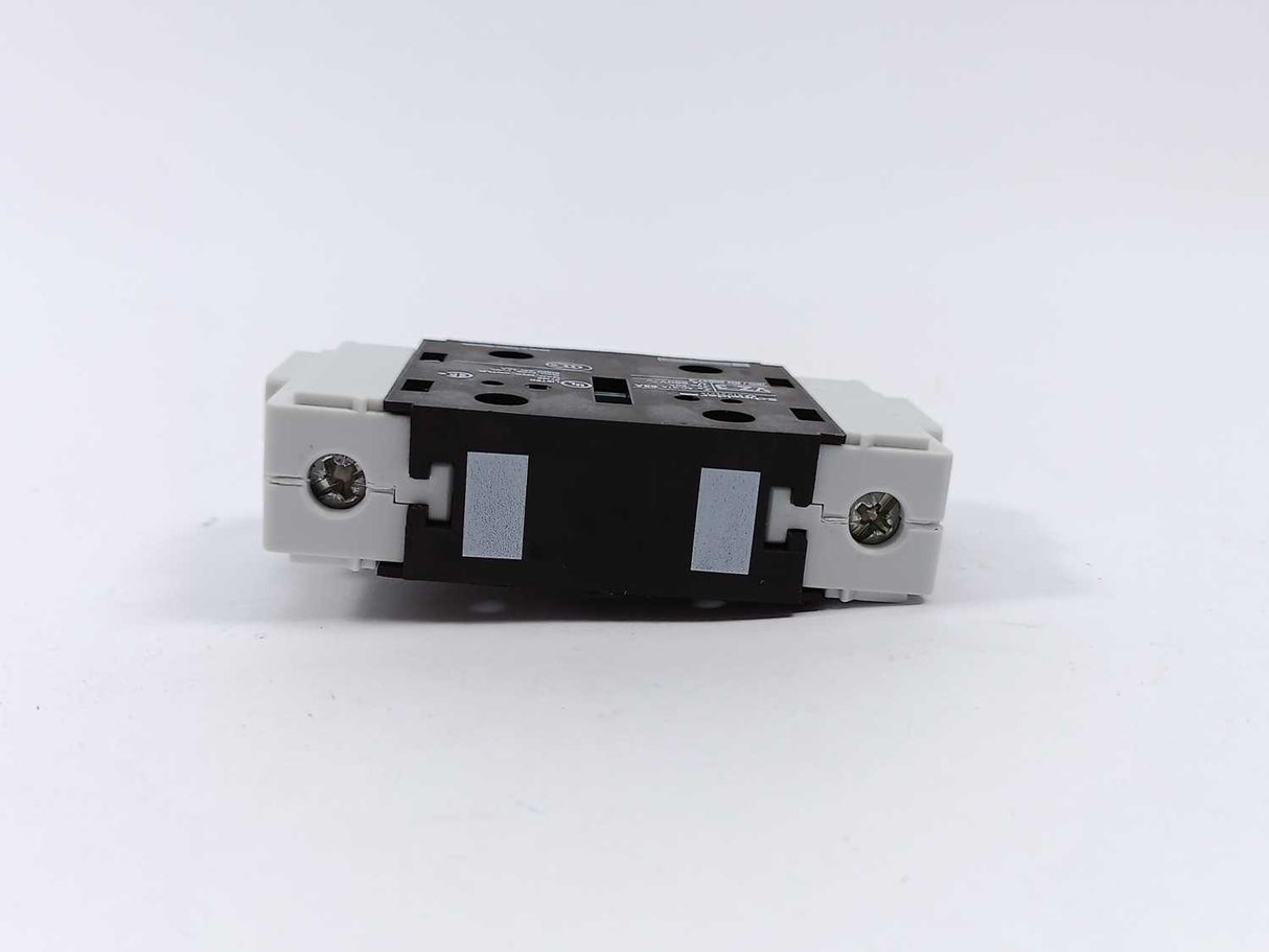 Schneider Electric VZ3 055188 Main Contact