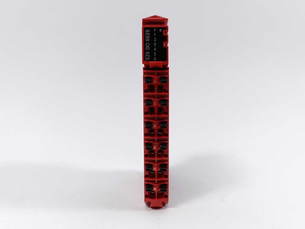 B&R X20DO6639 with X20BM12