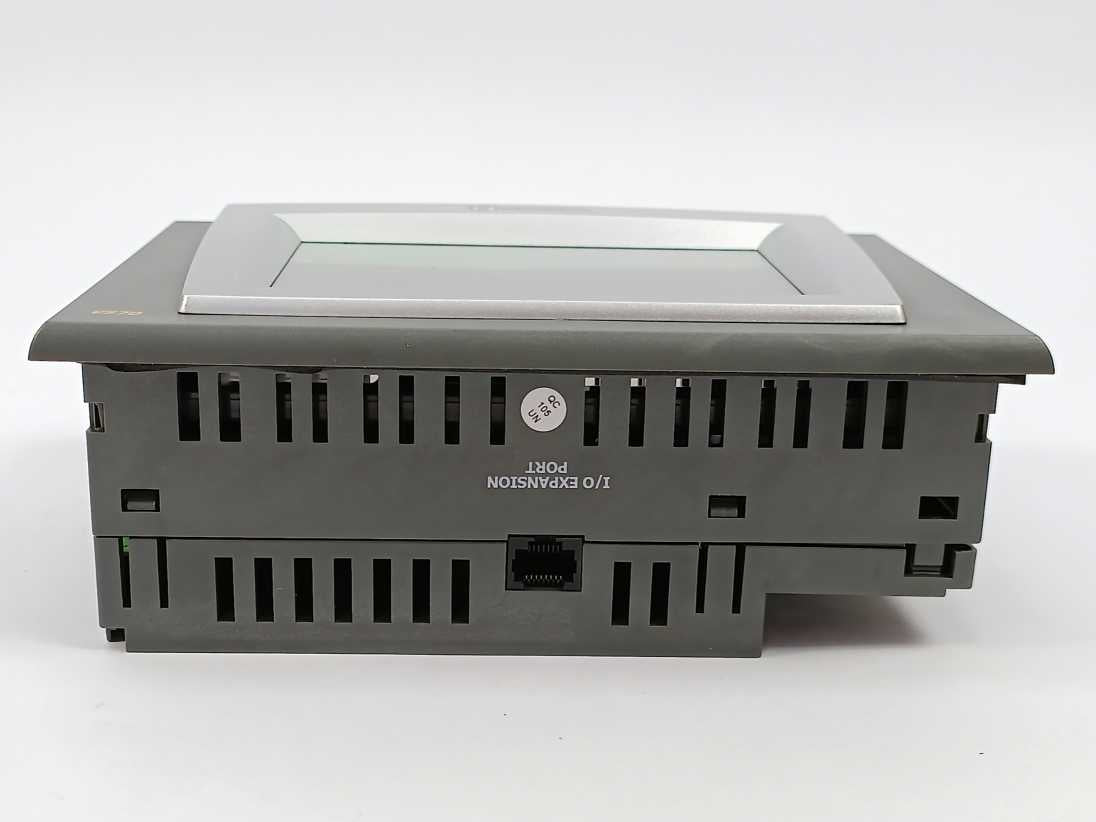 Unitronics V570-57-T40B Vision 570 Color OPLC, back lite defective