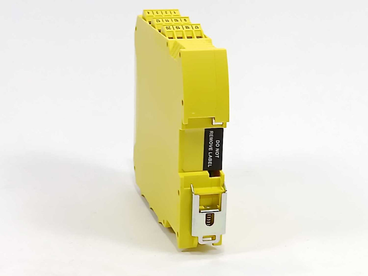 Duelco DSC-MR4 Safety Unit Relay 24VDC 3W P/N8040507