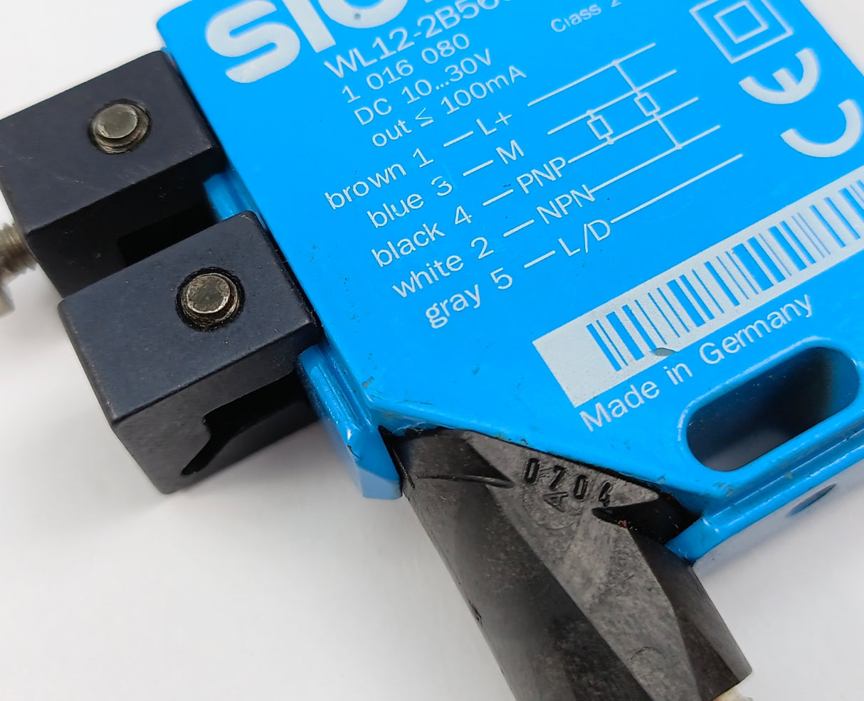 SICK 1016080 WL12-2B560 Photoelectric Reflex Switch