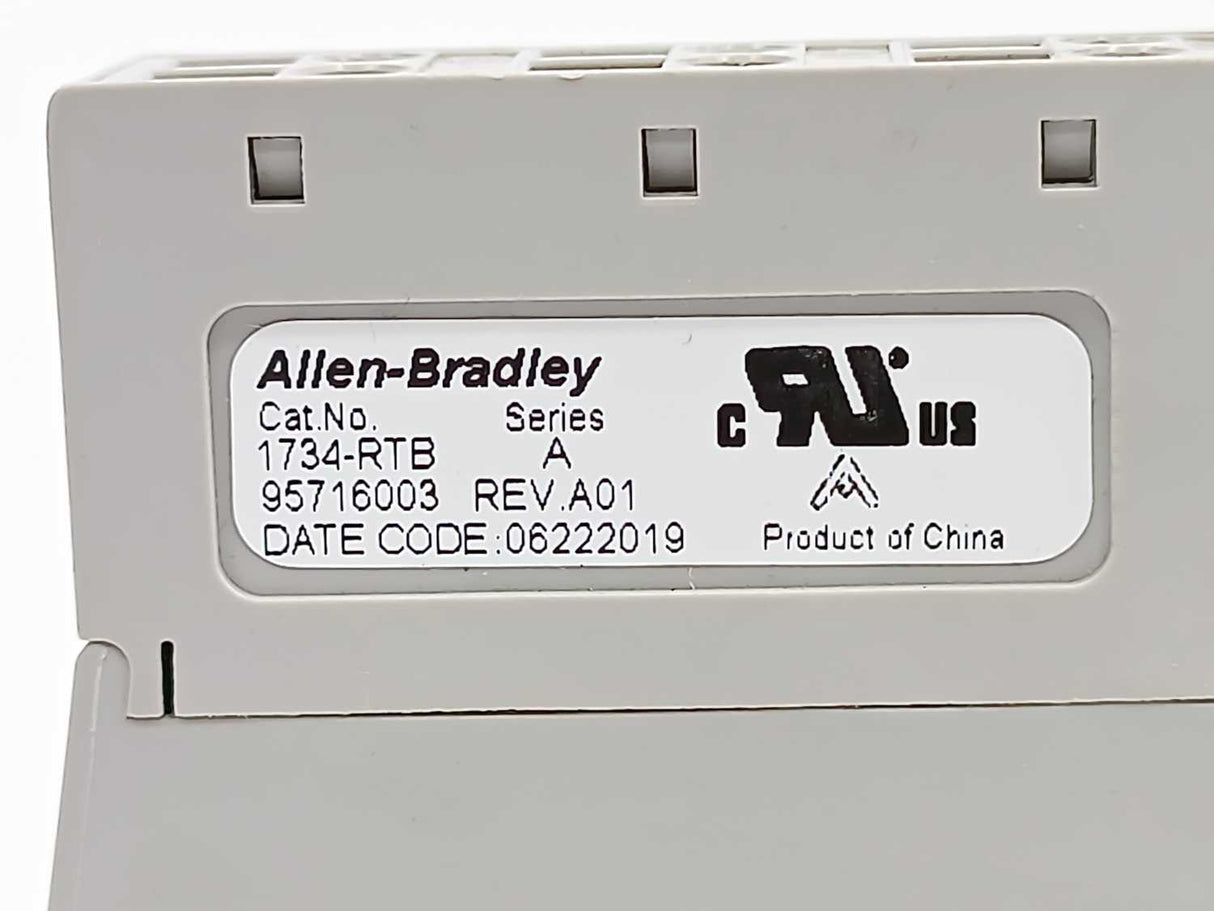 AB 1734-OB8 Ser. C FW. 3.022 POINT I/O 8 Point Digital Output Module