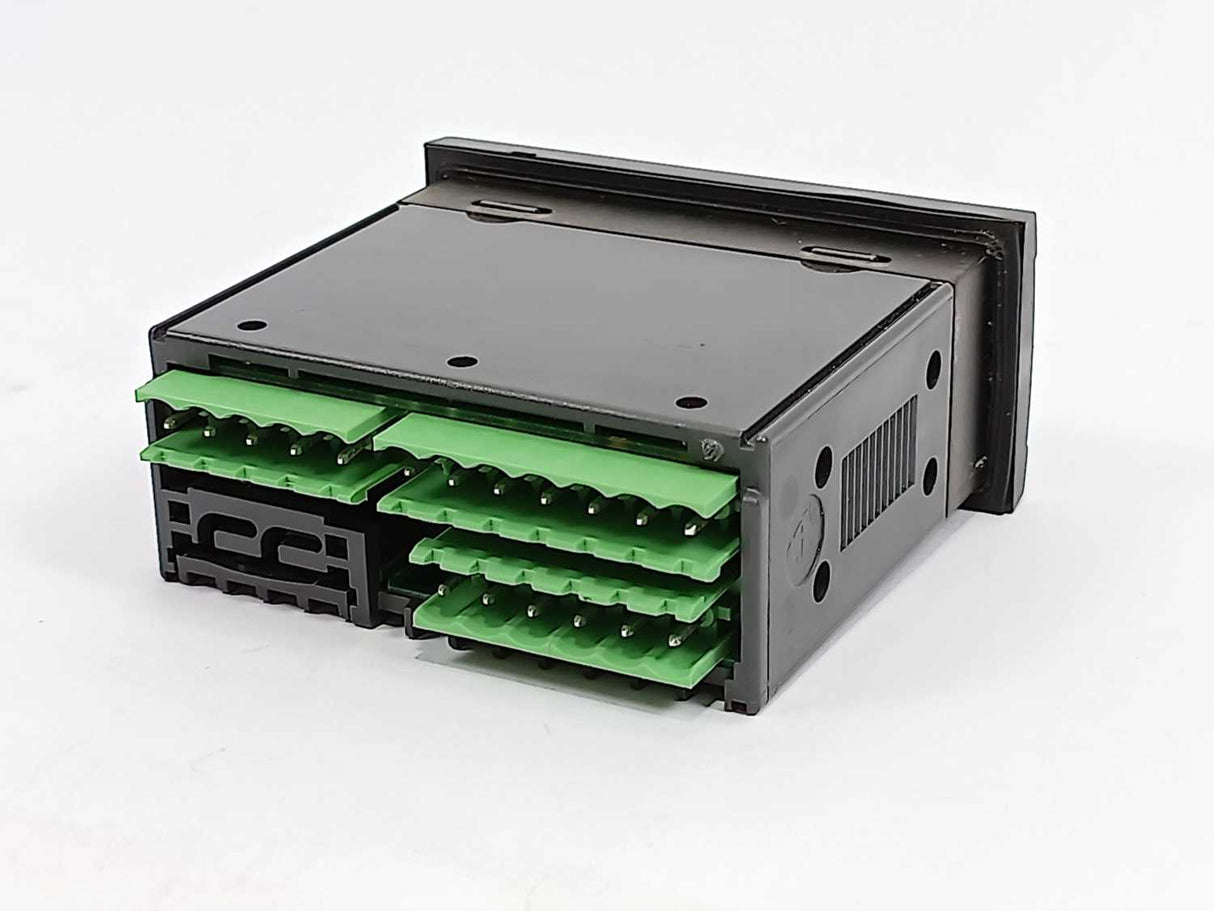 Carel IRELC0HH225 Temperature Controller