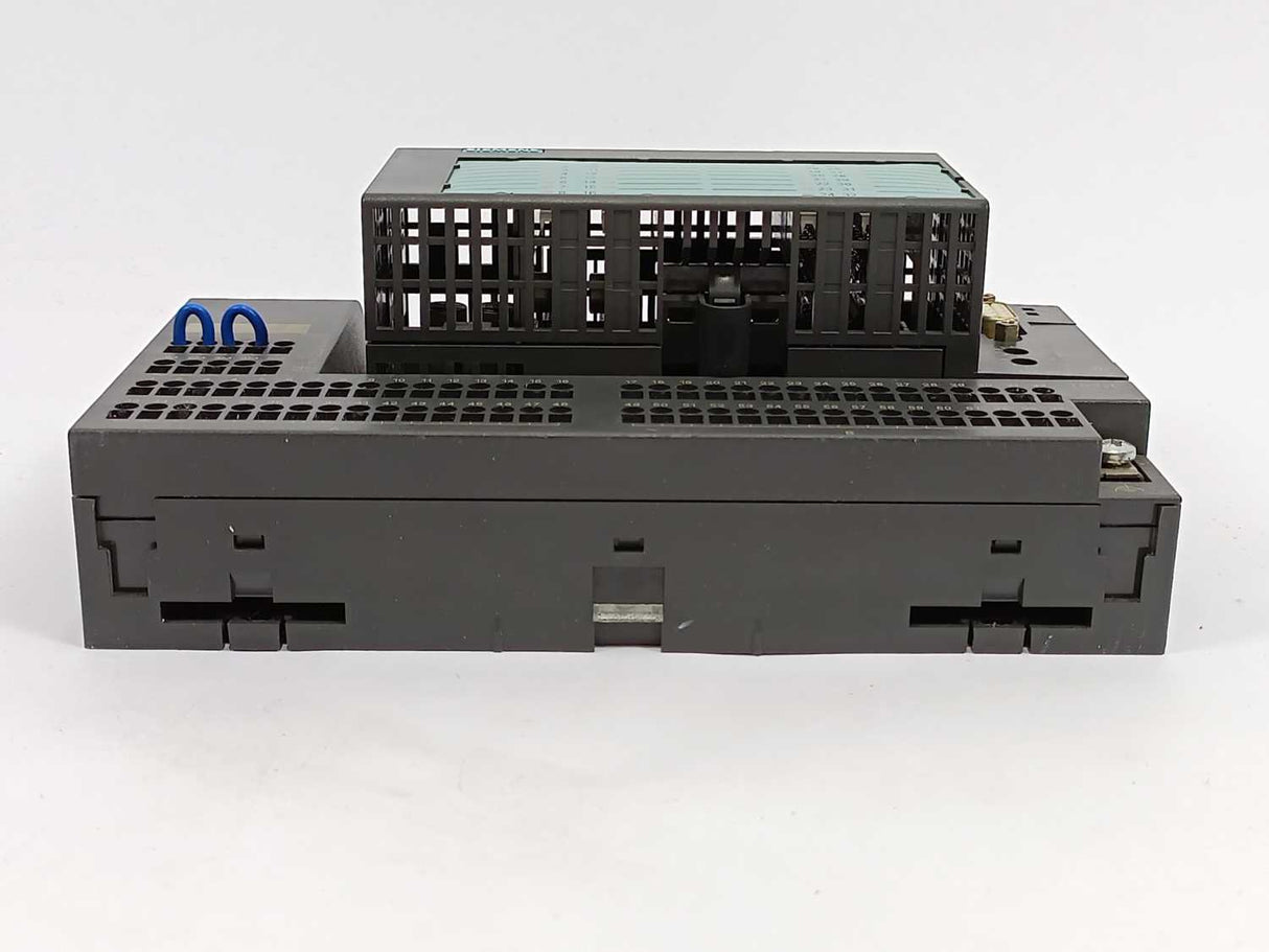 Siemens 6ES7133-1BL01-0XB0 SIMATIC In/Output Module W/6ES7193-1CL00-0XA0