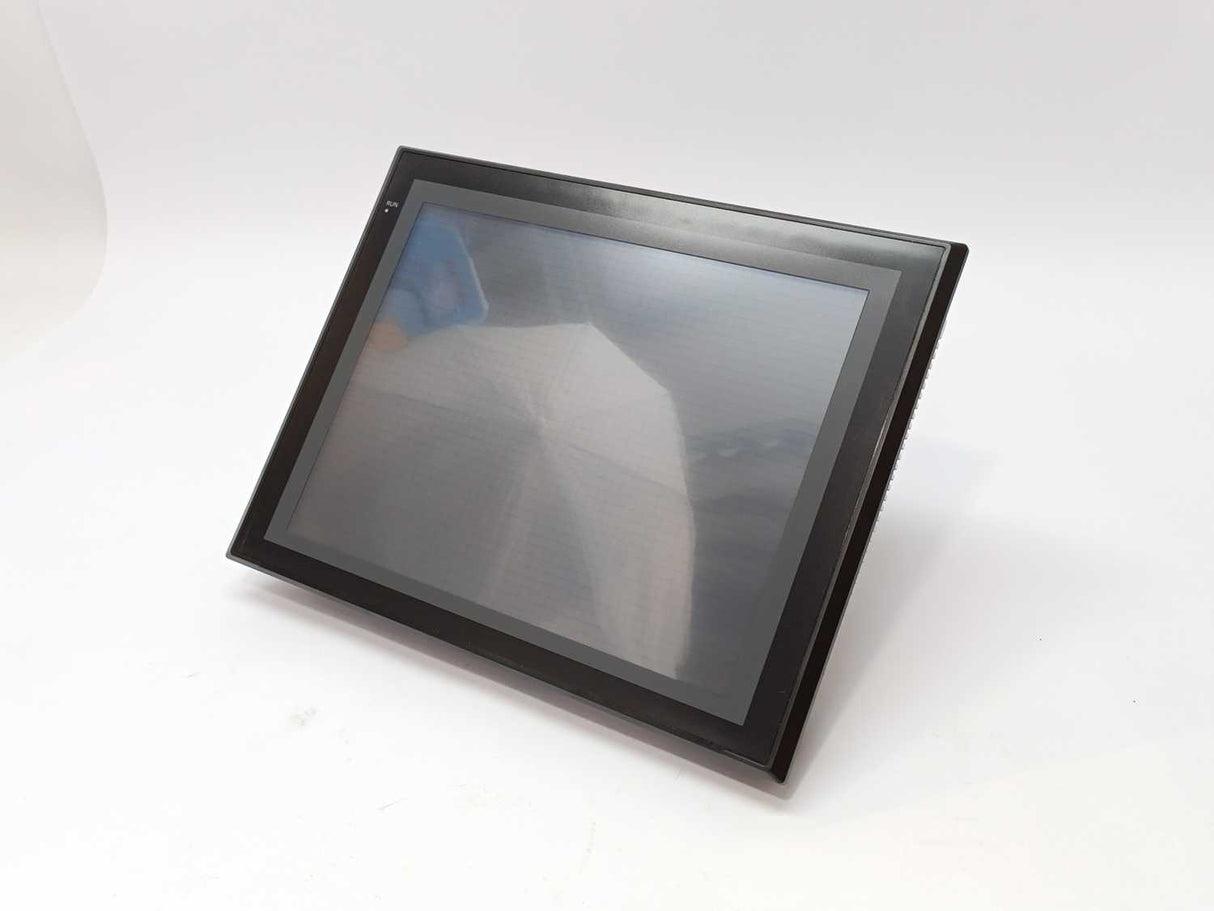 OMRON NSJ12-TS01B-G5D NSJ Controller