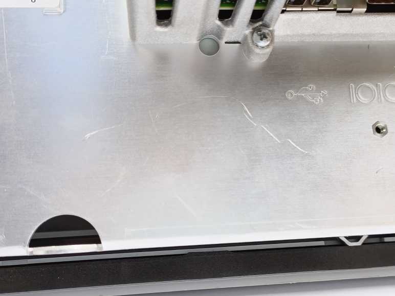 AB 2711P-T10C4D2 Ser. A Panel View Plus 1000 Assembled Terminal