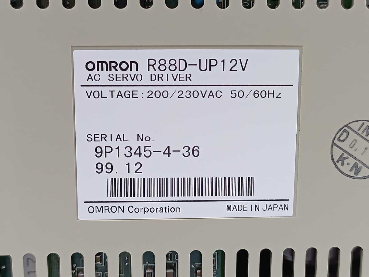OMRON R88D-UP12V AC Servo Driver, 200/230VAC 50/60Hz