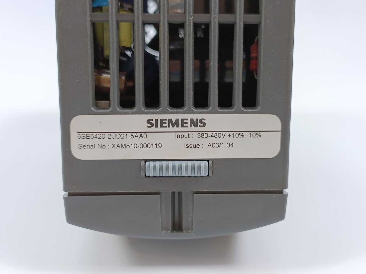 Siemens 6SE6420-2UD21-5AA0 Micromaster 420