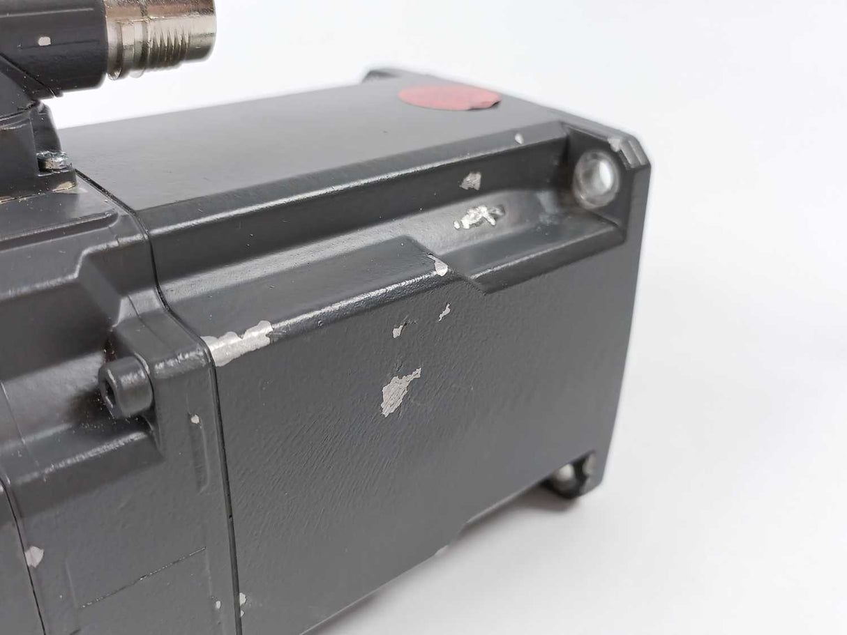 Siemens 1FK2104-5AF00-2MA0-Z Synchronous Motor
