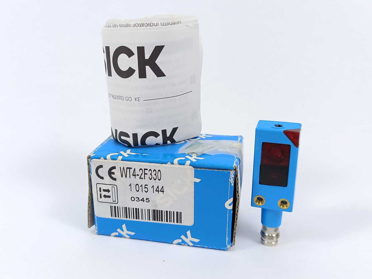SICK 1015144 WT4-2F330 Photoelectric Proximity Sensor