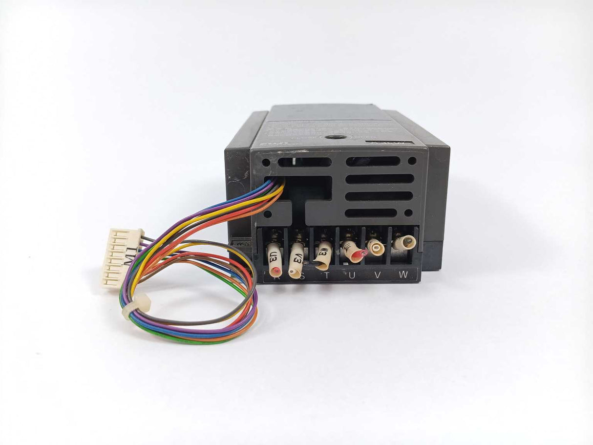 Fuji Electric FVR0.4C9S-2T0 Three-Phase 230VAC Adjustable Frequency Drive