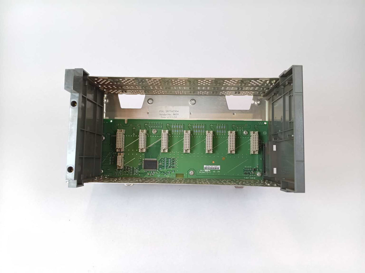 AB 1746-A7 Seri. B, SLC 500 7 slot rack