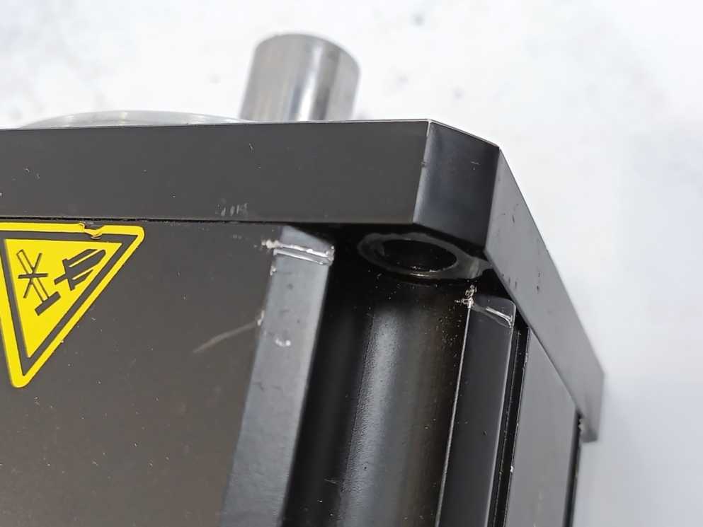 BMP N4-0510-30-320/T1BS4X-SEL37 Motor 5.1Nm, 320V 3000r/min 7.01A IP64