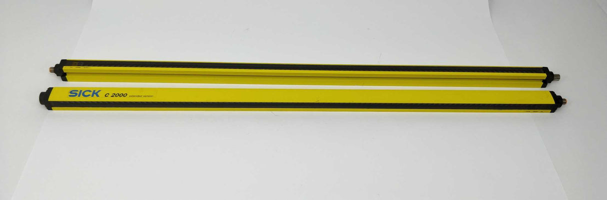 SICK C20E-090303A21 1018107 Receiver with 1016481 C20S-090103A11 Sender