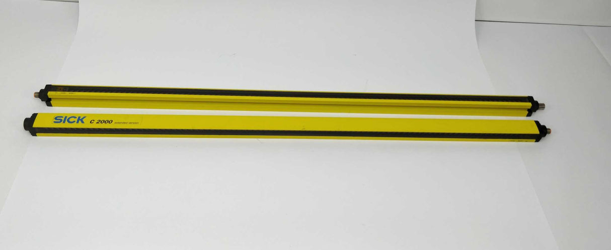 SICK C20E-090303A21 1018107 Receiver with 1016481 C20S-090103A11 Sender